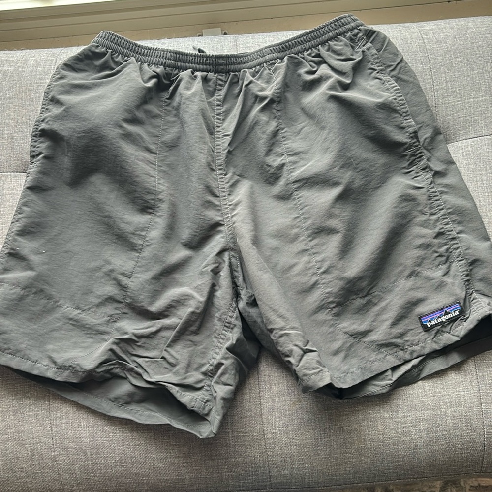 Men’s Patagonia Baggies Size Medium
